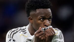Vinícius Jr. renova com Real Madrid e encerra rumores de saída
