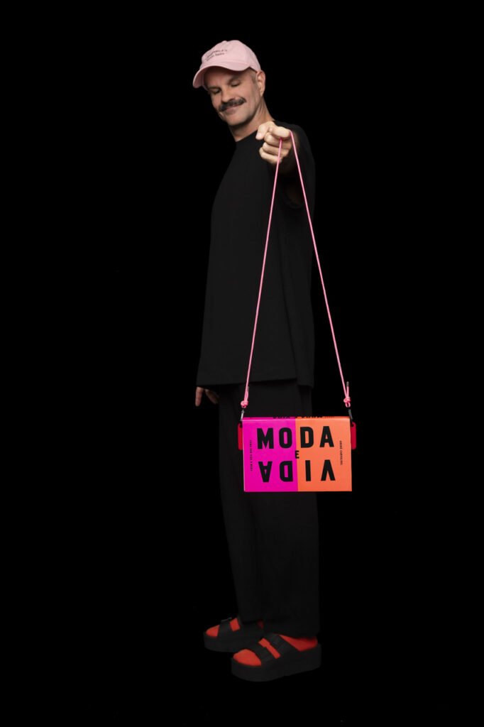 Moda e vida André Carvalhal em novo livro sobre moda e propósito