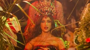 Coroação de Anitta na Grande Rio vira rito de fé e memória