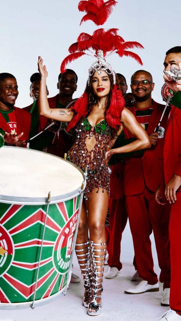 Anitta na Grande Rio como nova rainha de bateria para o Carnaval 2027